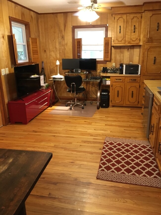 Building Photo - 426 Hobcaw Dr