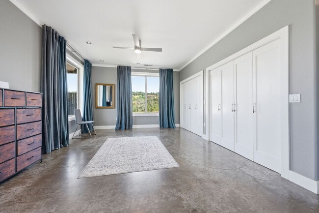 Building Photo - Peaceful Hilltop Retreat with Views | Unfurnished 5BD Executive Home on Private Knoll