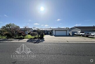 Building Photo - 10522 Coloma Rd