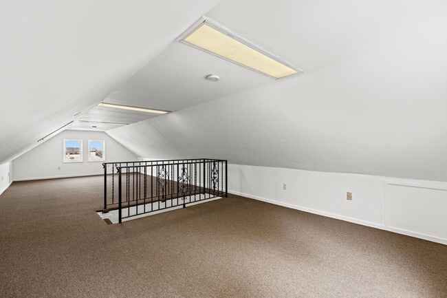 Building Photo - 1021 Liberty Ave