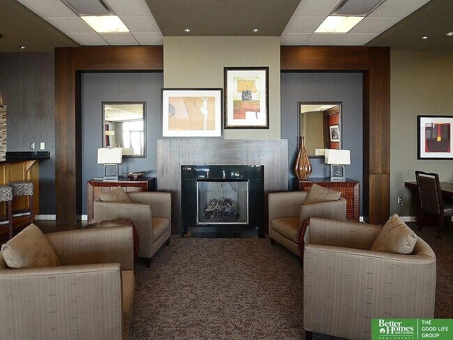 Building Photo - 200 S 31st Ave