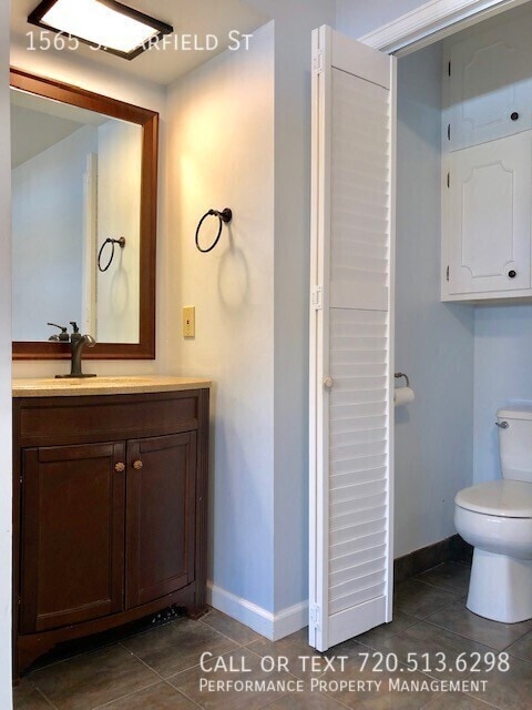 Building Photo - 1565 S Garfield St