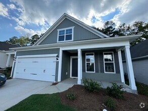 Building Photo - Renaissance at White Oak