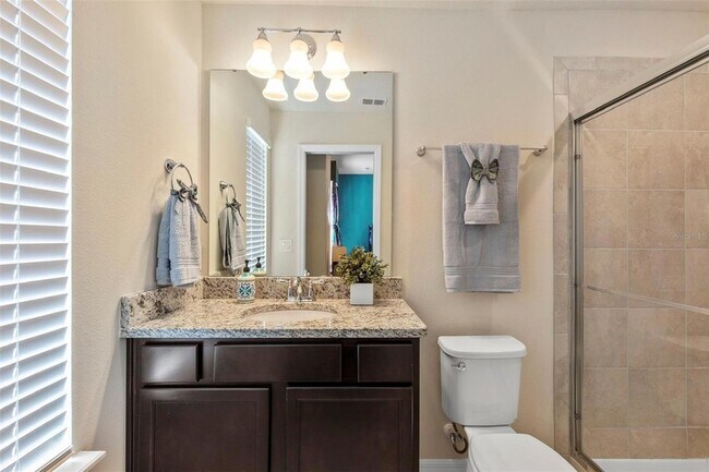 Building Photo - 7195 Oakmoss Loop