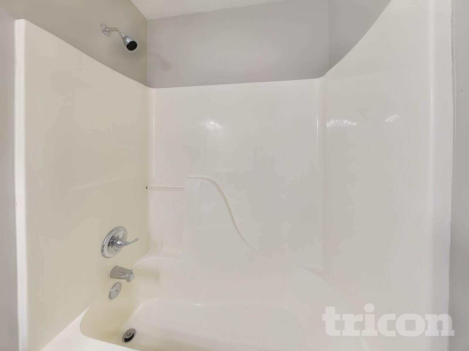 Building Photo - 784 Kingston Cir