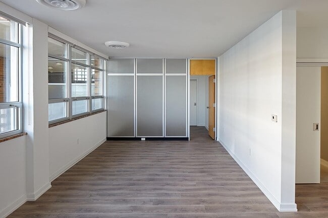 Floorplan - Interstate Flats