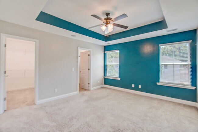 Building Photo - 135 Fulmar Pl