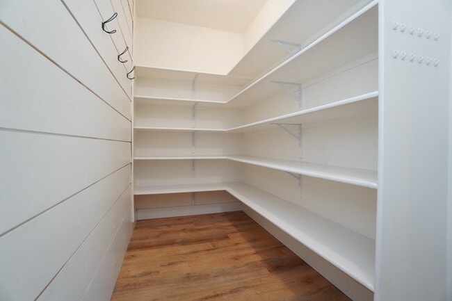 Building Photo - 1655 N Azurite Pl
