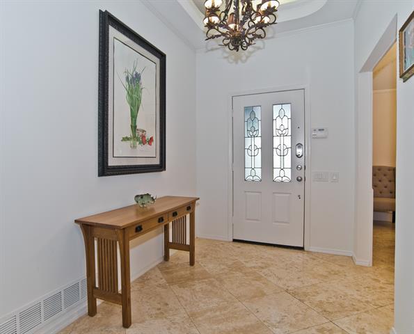Building Photo - 15520 Bay Point Dr