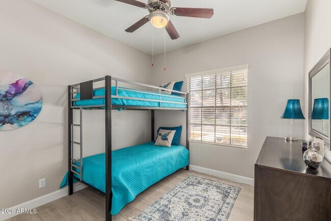 Building Photo - 868 E Page St