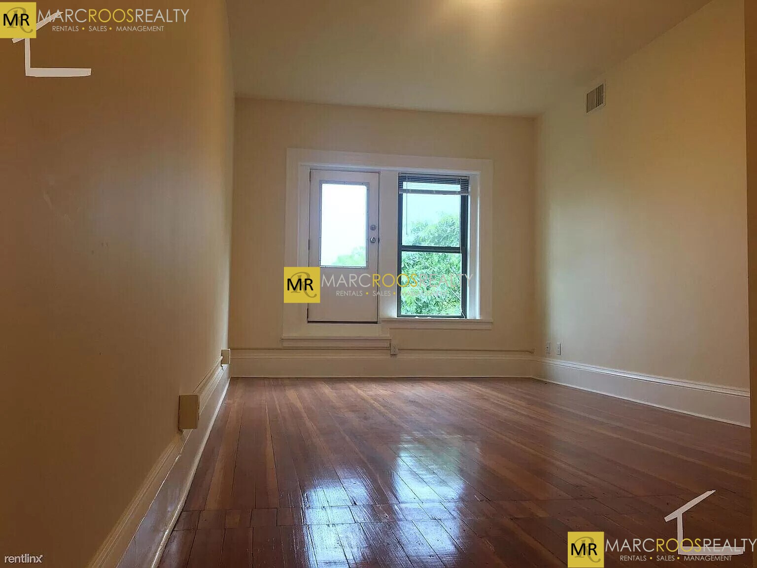 Building Photo - 1475 Beacon St