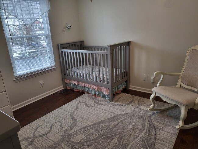 Building Photo - 104 Windsor Ct