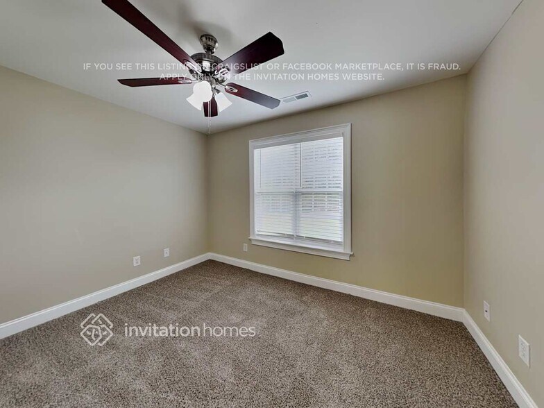 Building Photo - 48 Bergamont Cir