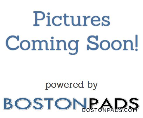 Building Photo - 137 Park Dr