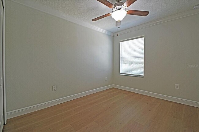Building Photo - 11925 Greengate Dr