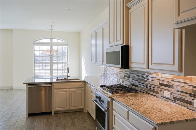 Building Photo - 2401 Cort Dr