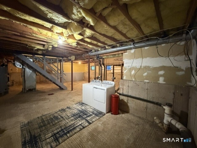 Building Photo - 1539 Farmington Ave