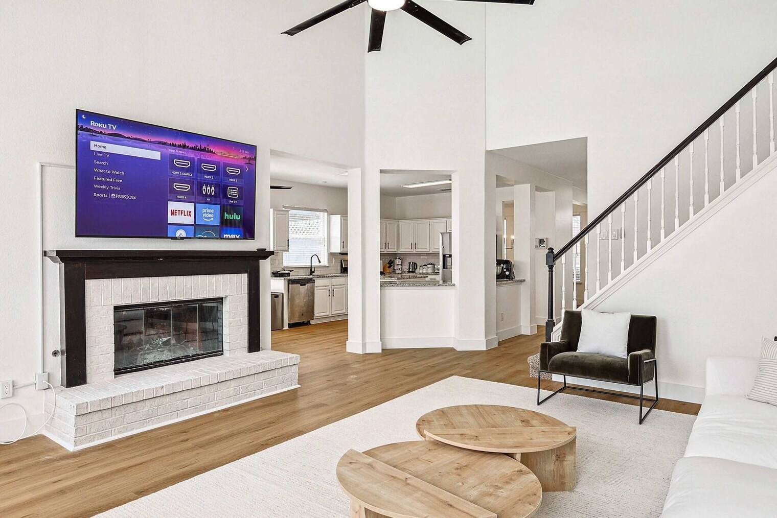 Building Photo - 806 Longleaf Dr