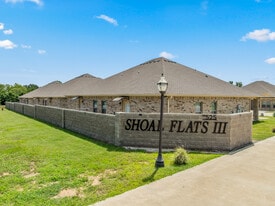 Building Photo - 525 E Spring Valley Rd