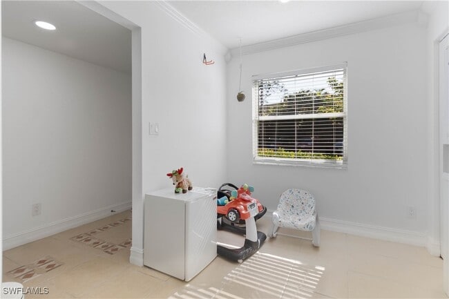 Building Photo - 1392 Churchill Cir