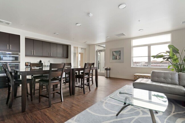 Interior Photo - Freshwater Apartments