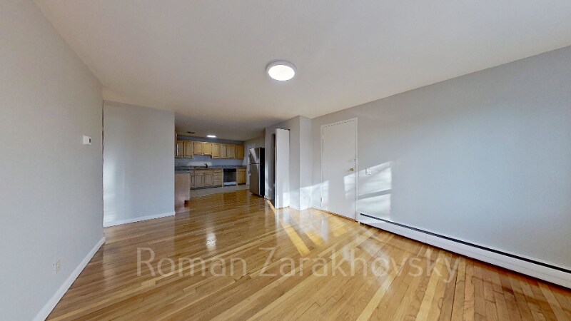 Building Photo - 112 Babcock St