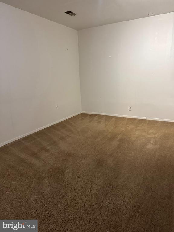 Building Photo - 2908 Seminole Rd