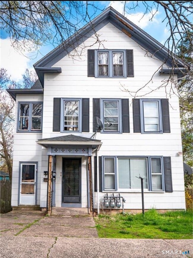 Building Photo - 3 Botsford St