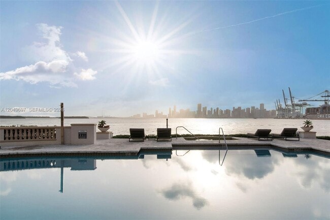 Building Photo - 5245 Fisher Island Dr