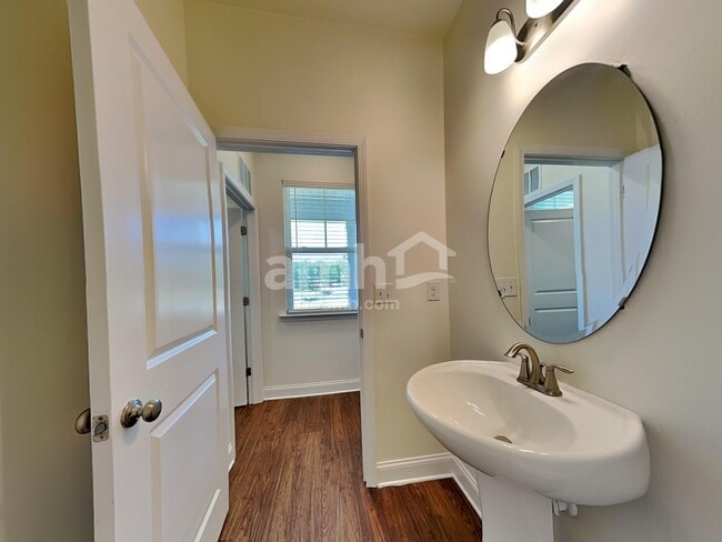 Building Photo - 13037 Wishsong Ct