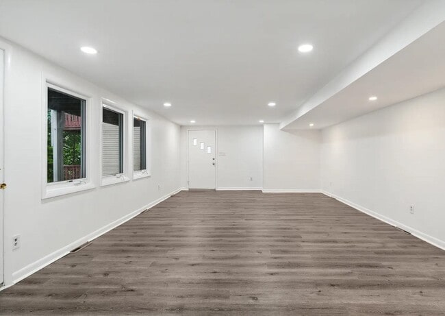 Building Photo - 79 NJ-5