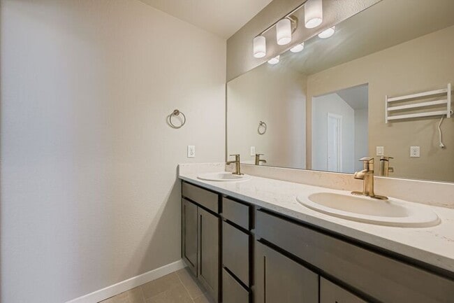 Building Photo - 791 Little Bear Grove