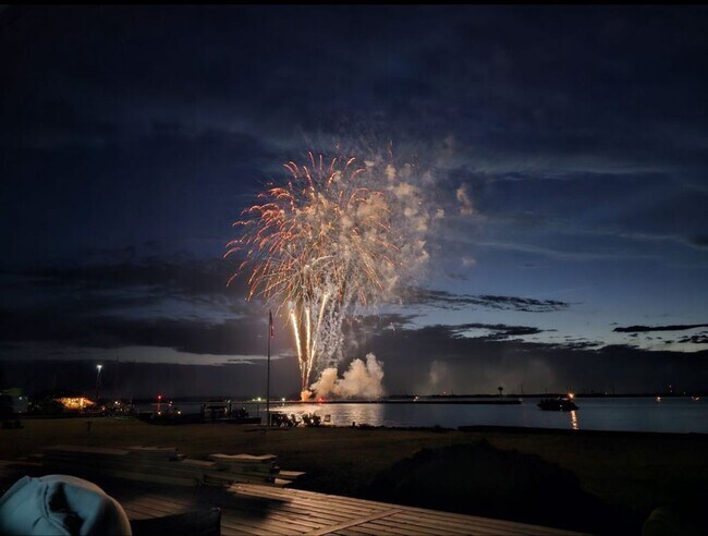 Building Photo - Offered for Rent – Available April 1, 2026 St. Lawrence Seaway Luxury Waterfront Home – Cape Vinc...