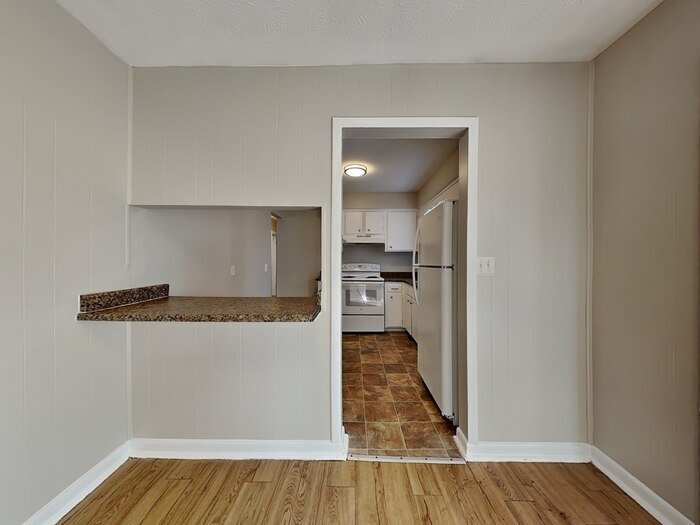 Building Photo - 7428 Sharbeth Dr N