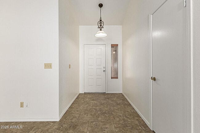 Building Photo - 8820 W Alice Ave