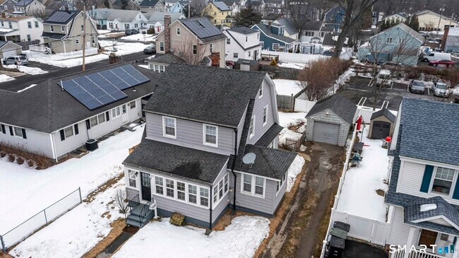 Building Photo - 15 Cowles St