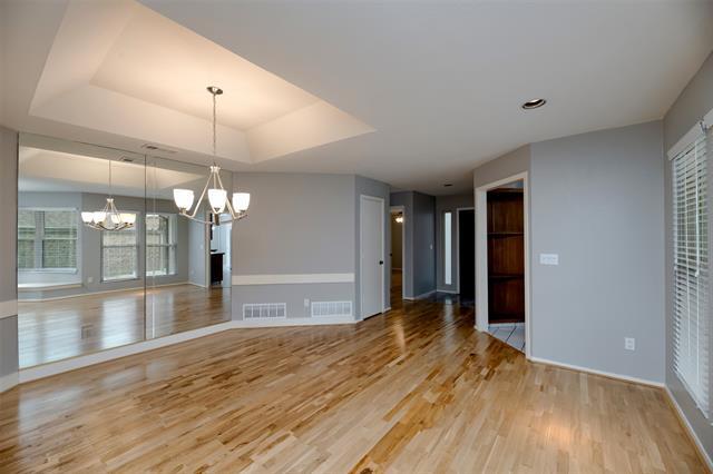 Building Photo - 2523 Cattail Ct