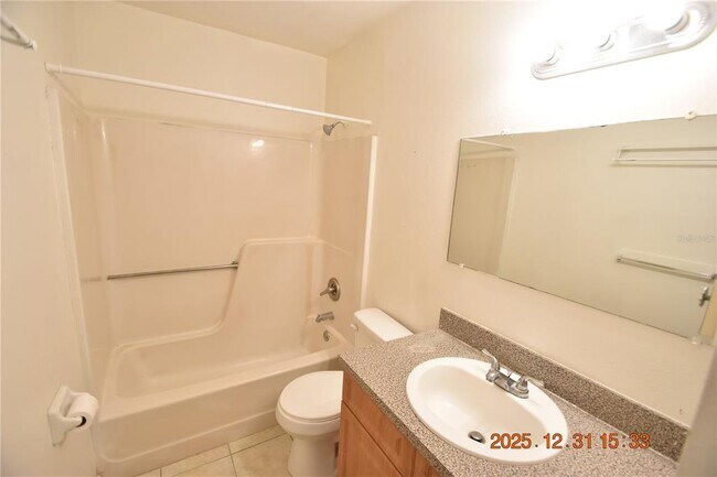 Building Photo - 6618 N Church Ave