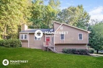 Building Photo - 5 Bedroom Pet-Friendly Home in Kennesaw, GA with Main Street Renewal