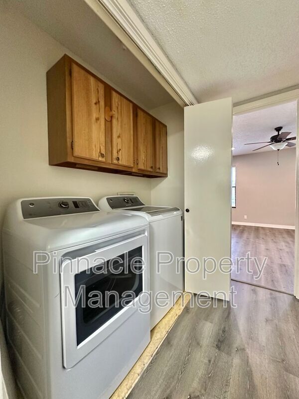 Building Photo - 3602 Gemini Dr