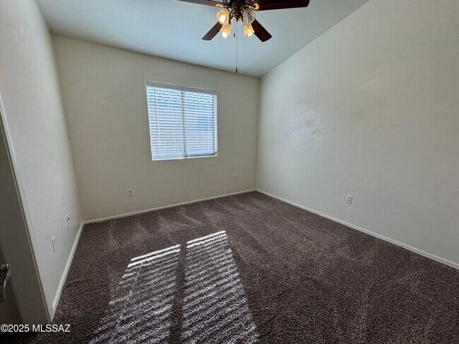 Building Photo - 6590 E Cooperstown Dr
