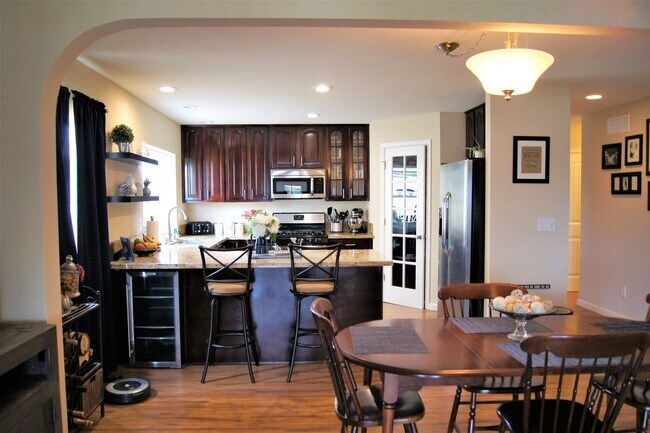 Building Photo - 10756 Sayers Ct