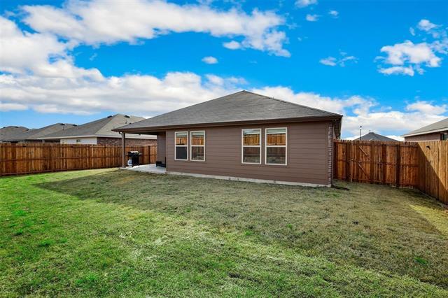 Building Photo - 813 Twin Edge Dr