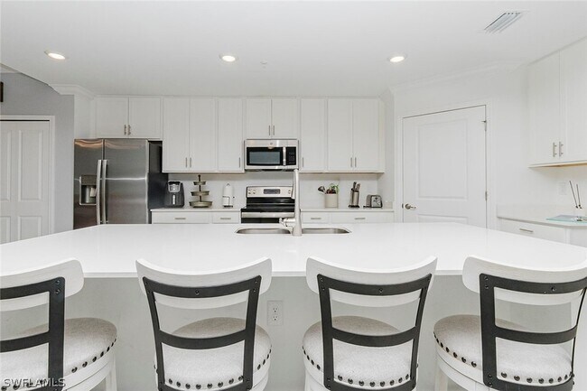 Building Photo - 6082 National Blvd