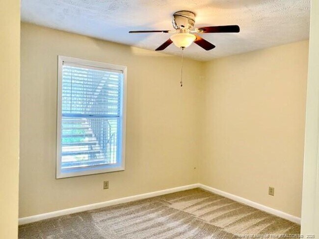 Building Photo - 6771 Willowbrook Dr