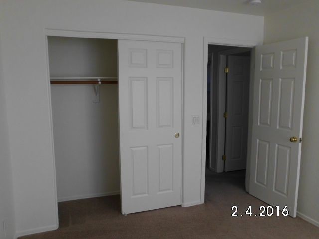 Building Photo - AVONDALE/ Van Buren and Avondale