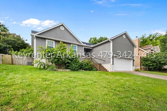 Building Photo - 2943 Setter St