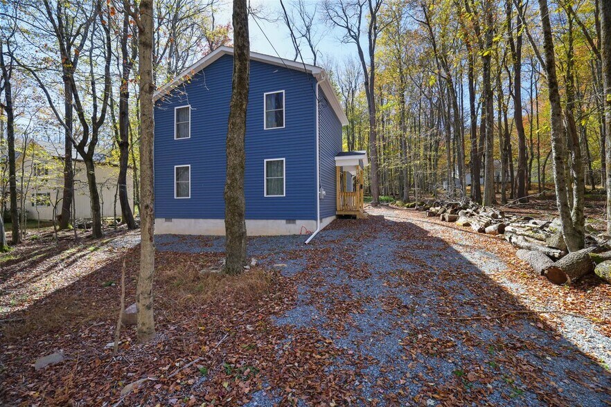 Building Photo - 1121 Cobblewood Rd