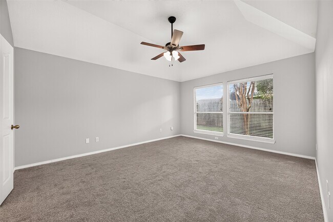 Building Photo - 11915 Lois Ln Dr