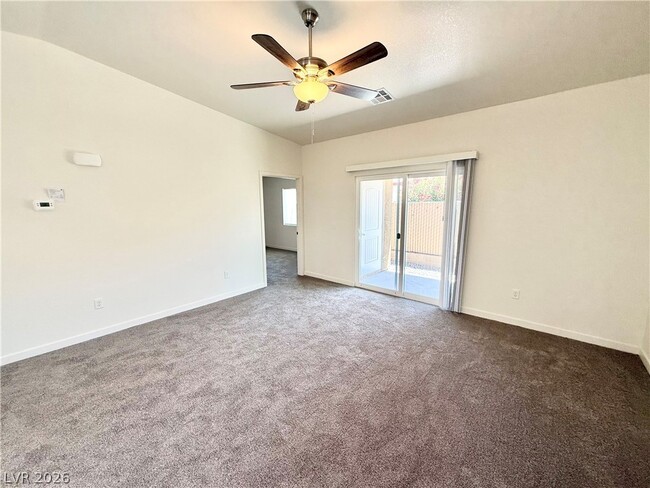 Building Photo - 1081 Quartzite Ave